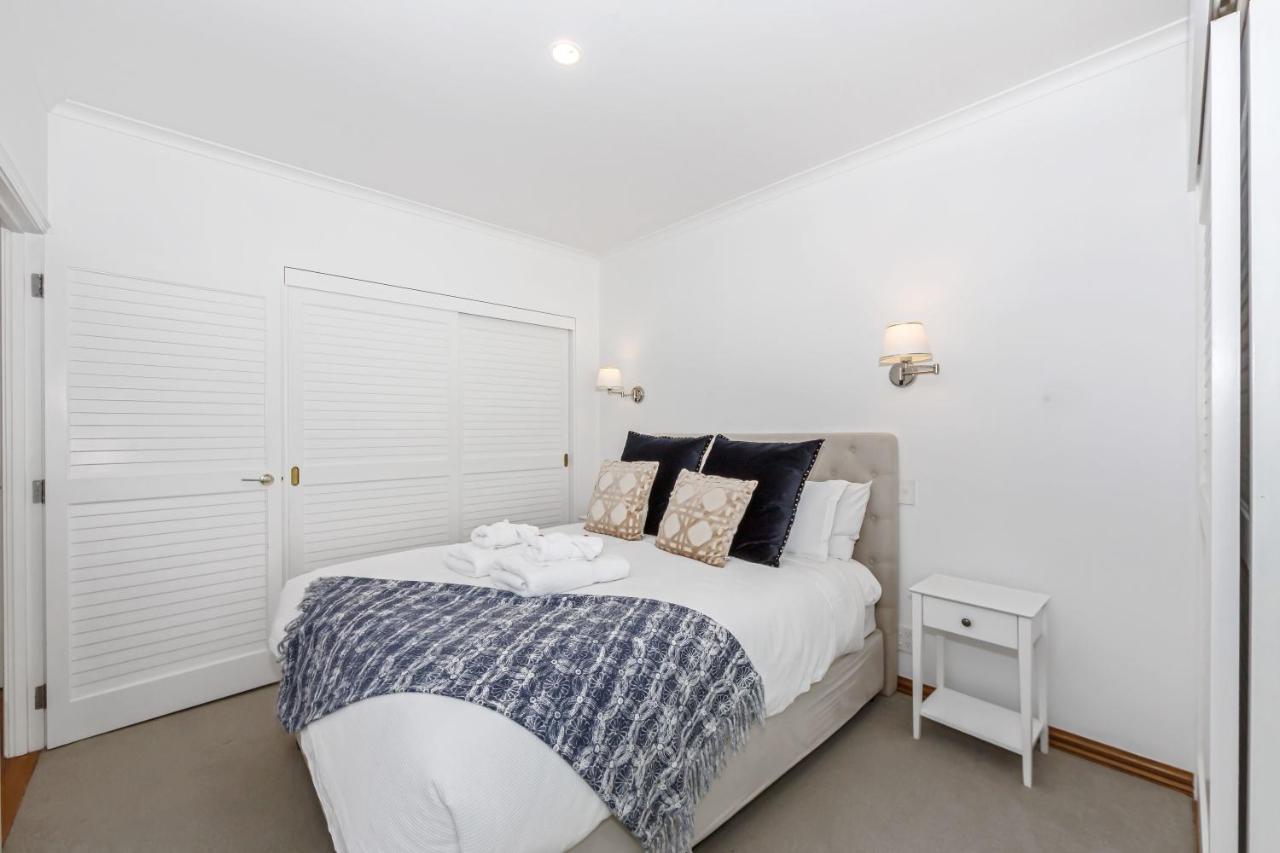Waterfront Two Bedroom Apartment; Great Location! Auckland Exterior photo